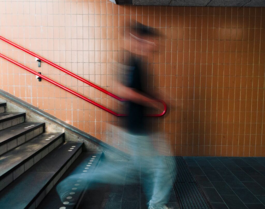 station leeuwarden blurry man 1